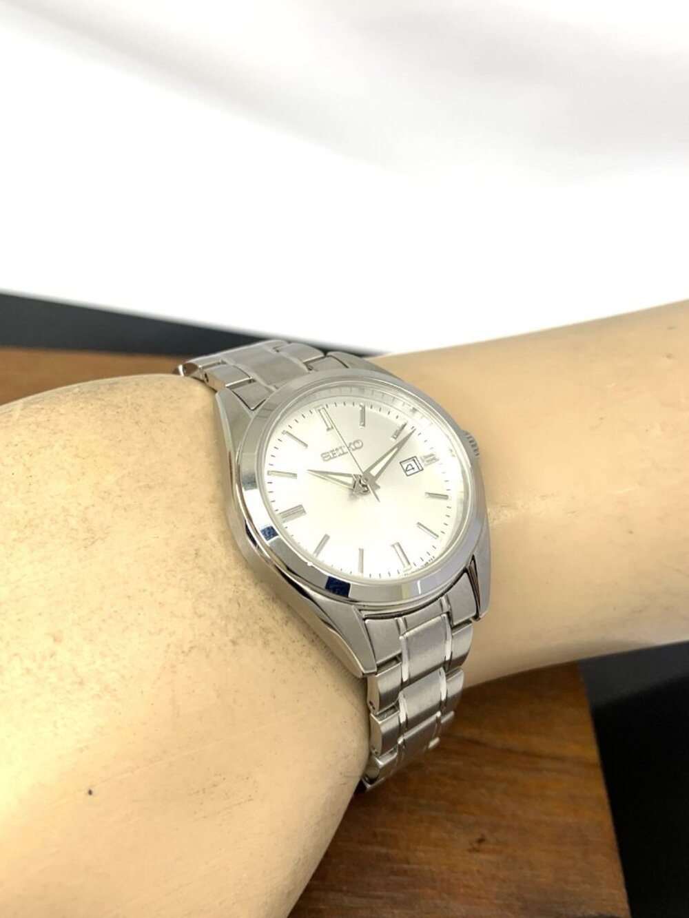 Seiko Women's Watch Sur633 Essentials Quartz Silver Dial Stainless Steel 30mm View 6